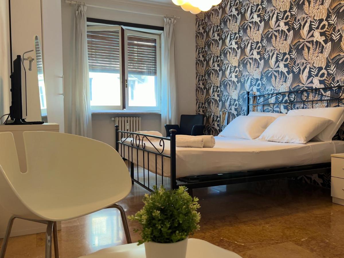 Appartme Guest House Seveso 40 มิลาน ภายนอก รูปภาพ