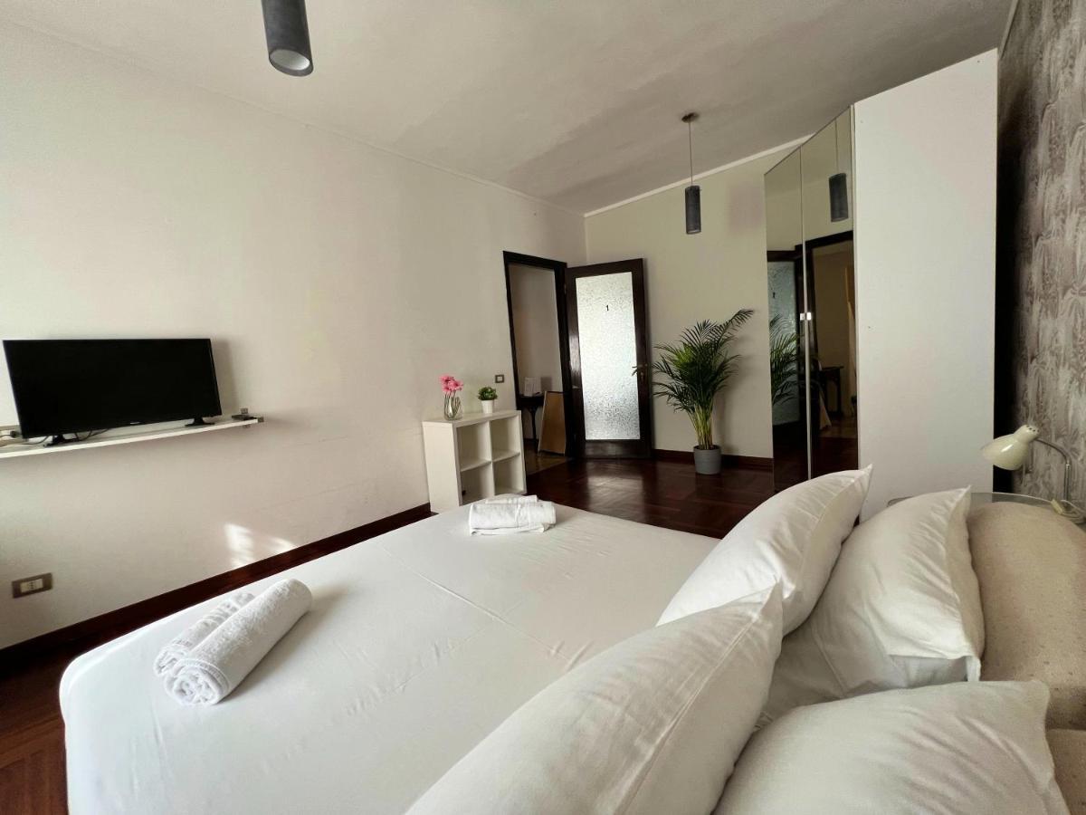 Appartme Guest House Seveso 40 มิลาน ภายนอก รูปภาพ